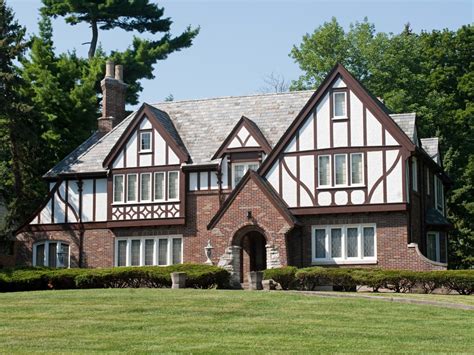Design Details Oof A Tudor House Flash Sales | emergencydentistry.com