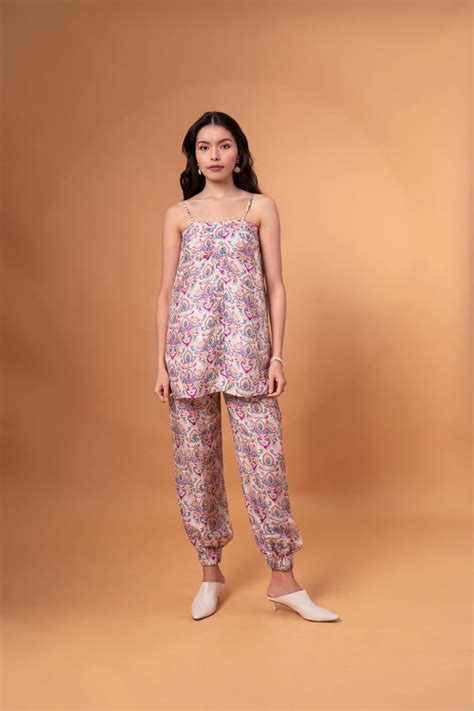 The RealB - Indian luxury fashion Brand | Designed By Binal Patel