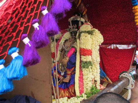 Kairavini karaiyinile - திரு அல்லிக்கேணி குளக்கரையோரம்: Ezhilmigu ...