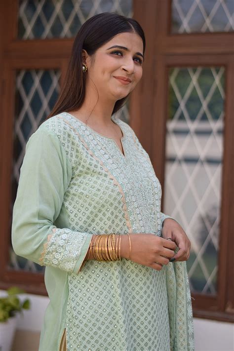Shop green chikankari kurta set for women | The Indian Couture
