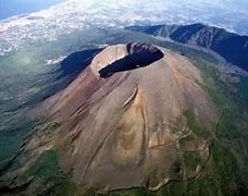 维苏威火山 的图像结果