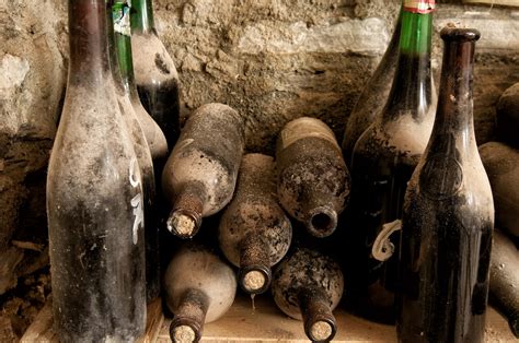 Antique Cufflinks Identification and Values (Expert's Guide)