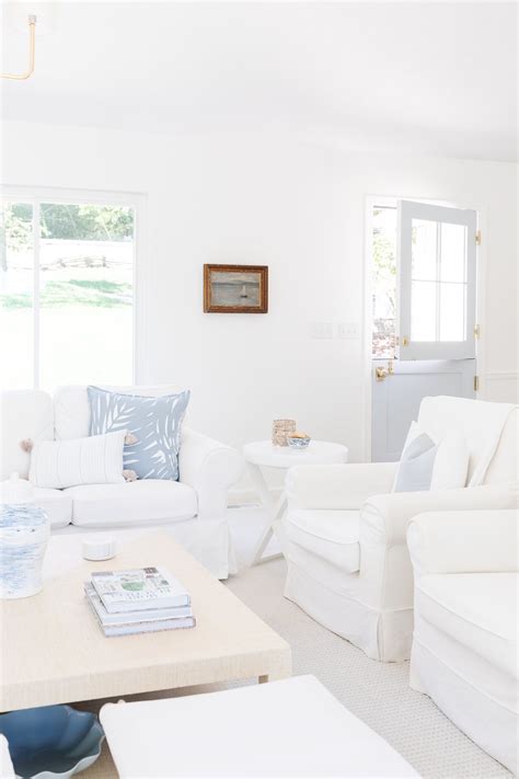 Benjamin Moore Ceiling White Paint Color | Shelly Lighting