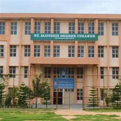 St Vincent College of Commerce, Pune: Courses, Fees, Admissions ...