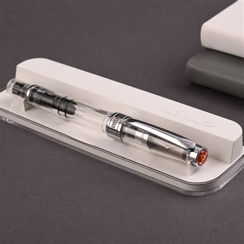 Buy TWSBI Diamond 580 Fountain Pen - Clear Online at Makoba - TWSBI