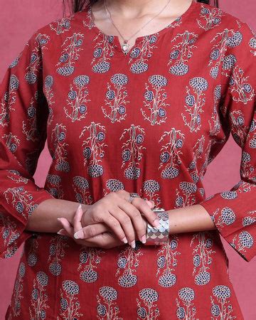 Buy Women's Nightwear Online at Jayachandran