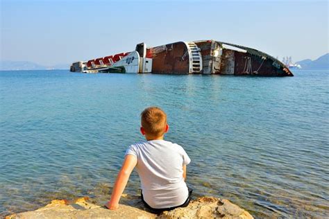 explorabilia - Ruislip | Tripadvisor