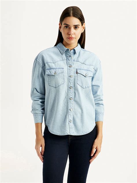 Women's Solid Indigo Spread Collar Relaxed Fit Denim Shirt – Levis ...
