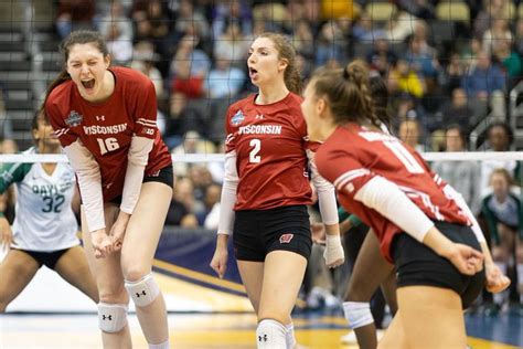 Wisconsin Badgers volleyball: ONE MORE MATCH TO GO! - Bucky's 5th Quarter