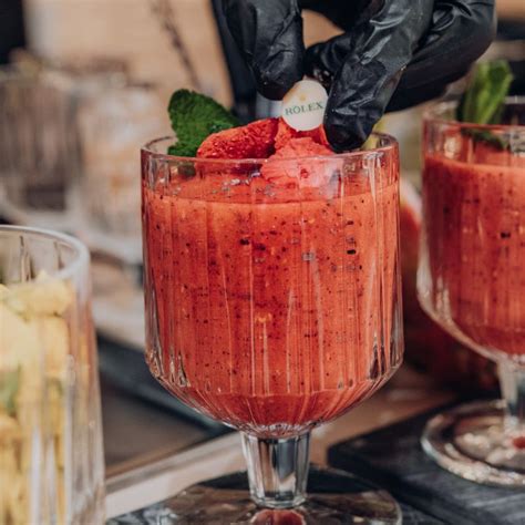 Dein Barkeeper – Miete eine Smoothie-Bar aus Köln