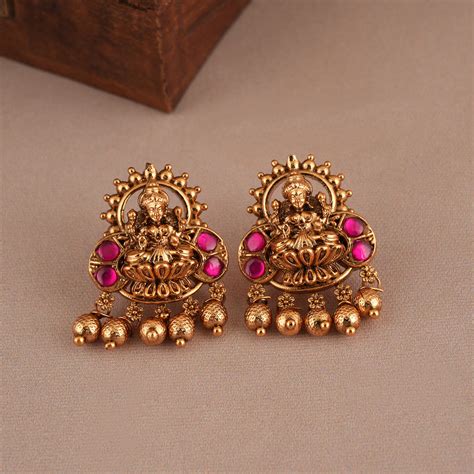 Amazing antique gold stone maa lakshmi choker necklace set I Temple ...