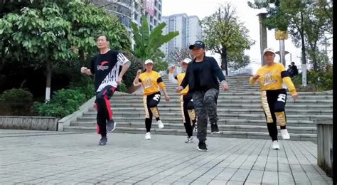 鬼步舞教学基础舞步,2021年最火的鬼步舞-舞蹈视频-搜狐视频