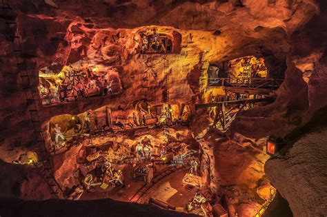 Review of Knott's Berry Farm Calico Mine Ride