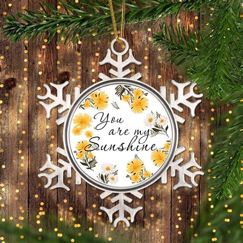 Adorno de copo de nieve de peltre personalizado con texto en inglés ...