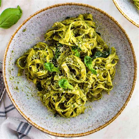 Tagliatelle Pesto Pasta (Tagliatelle Al Pesto) - Sunglow Kitchen