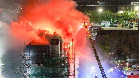 Major Fire Ablaze In East London's Residential Tower; Hundreds Of ...