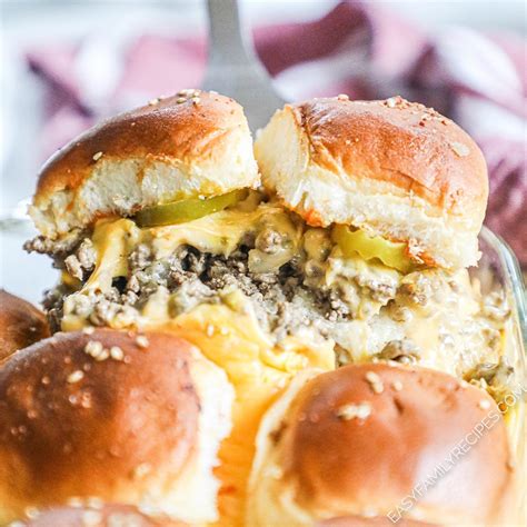 Hawaiian Roll Cheeseburger Sliders · Easy Family Recipes