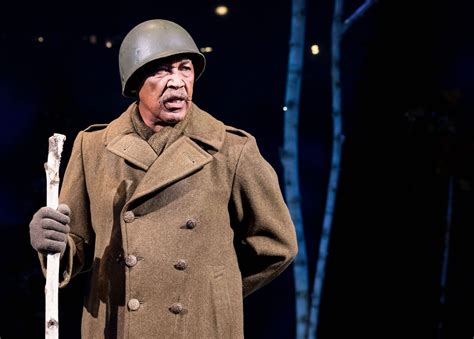 Irving Berlin’s White Christmas - Chanhassen Dinner Theatres