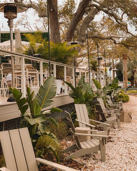 Perry’s Porch: St. Pete’s New Waterfront Gem - DTSP