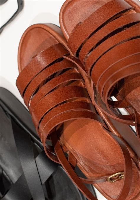 Ankle Strap Platforms – NETE.IN