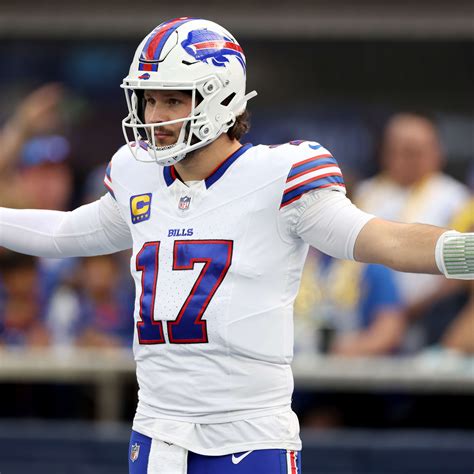 Morgan Wallen's Ex-Girlfriend Is Getting Divorced After 9 Months - The Spun