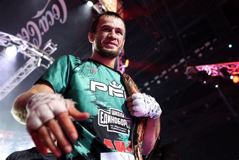 Usman Nurmagomedov extends perfect record with 'amazing' win over Paul ...