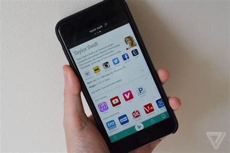 Bing App iOS 的图像结果