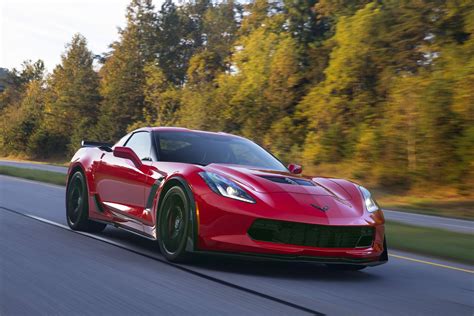 Chevrolet Corvette Coupe (C7) 2014 - 2019 Specs and Technical Data, Fuel Consumption, Dimensions