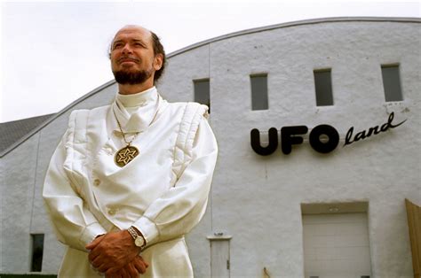 UFOs and human cloning: the story of Raëlism