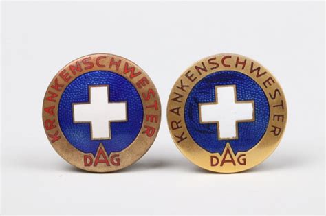 ratisbon's | 2 DAG Krankenschwester service brooches | DISCOVER GENUINE ...