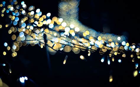 Download wallpaper 1440x900 garland, lights, bokeh, dark widescreen 16: ...