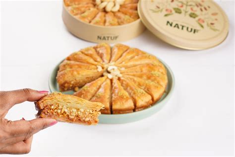 Baklava Cashew Slices 600gm | Premium Middle Eastern Dessert by Natuf ...