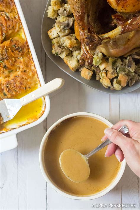 How To Make Turkey Gravy - A Spicy Perspective