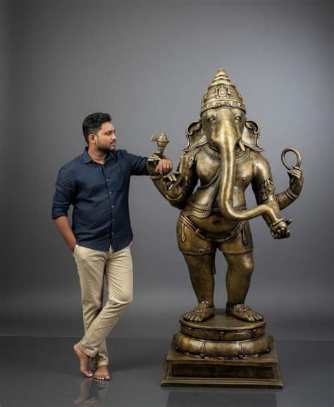 Statues Over 7 Feet – Silai Sei