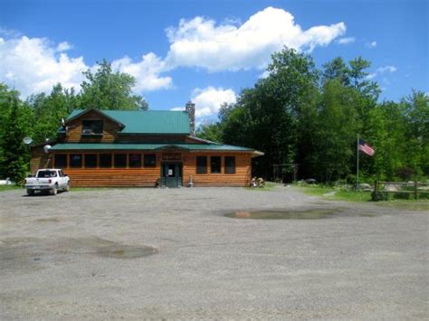 WILDWOODS TRAILSIDE CABINS, LODGE & RESTAURANT (Brownville) - Lodge ...