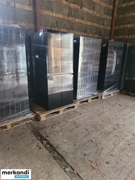 Hisense | Side By Side 40 Pieces B-Stock | 100% functional | Ice ...