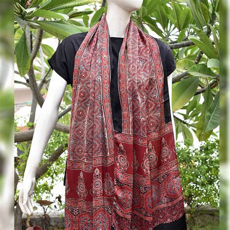 Stoles & Shawls – India1001.com