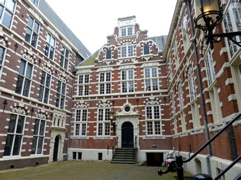 Amsterdam - House of the VOC (Dutch East India Company) | Netherlands (3) | Geography im Austria ...