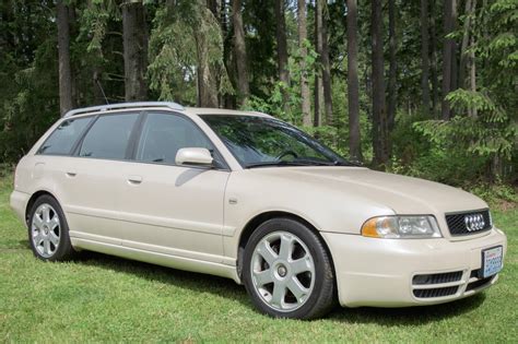 2001 Audi S4 Avant auction - Cars & Bids