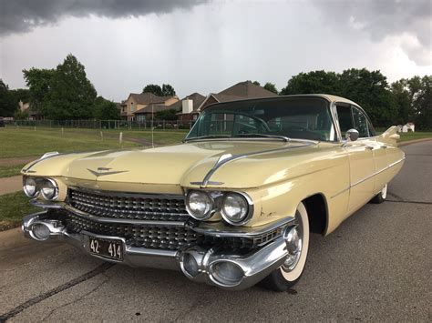 1959 Cadillac De Ville Is a One-Owner Survivor, Luxury Options Beg for Long Cruises - autoevolution