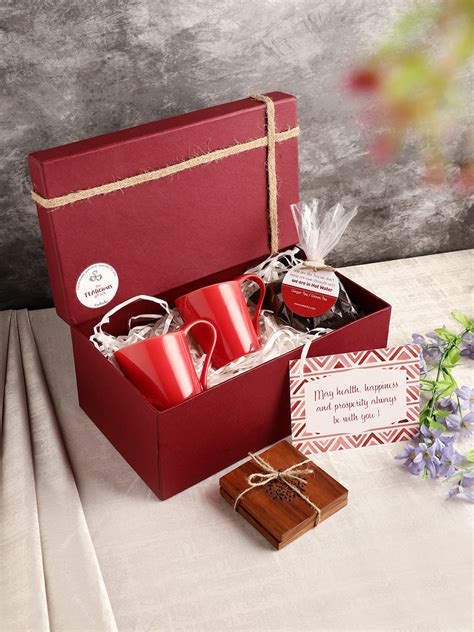 Online Gift | Curated Gift Boxes | Buy/Send Gifts Pan India | VarEesha