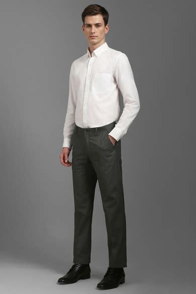 Buy Men Grey Slim Fit Textured Flat Front Formal Trousers Online ...