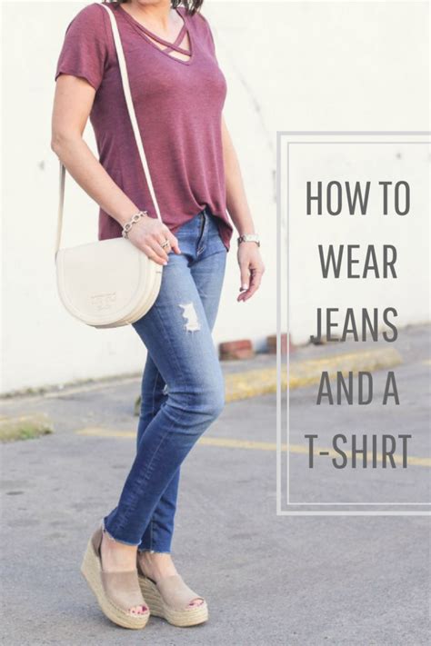 How To Wear Jeans and a T-Shirt