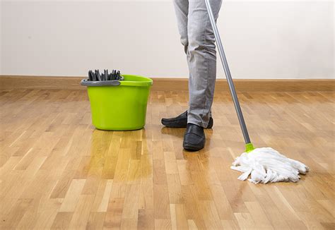 MOPPING THE FLOOR NO.1 SERVICES IN UAE at Low cost