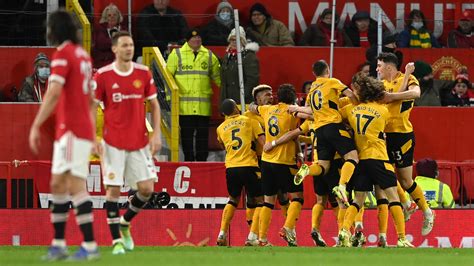 Misfiring Man Utd record worst league result in over 40 years against ...