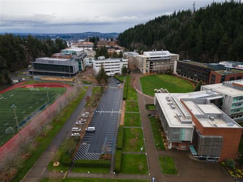 A guide to on-campus parking for WWU athletics events | Cascadia Daily News