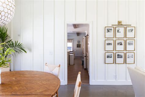 Floor to Ceiling Board and Batten - Ornamental Decorative Millwork