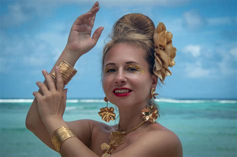 Camilla+Araujo+Pink+Pics+Free+Download Photos, Download The BEST Free ...