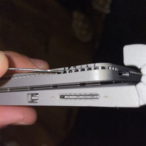 windows 10 - Command to detach Surface Book screen - Super User