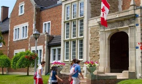 申请加拿大高中留学的四大条件_加拿大留学动态-柳橙网